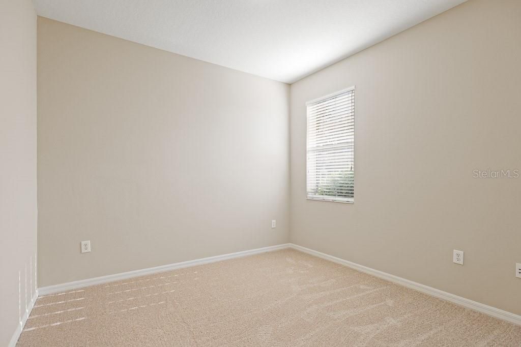 出租: $3,050 (4 贝兹, 3 浴室, 2665 平方英尺)