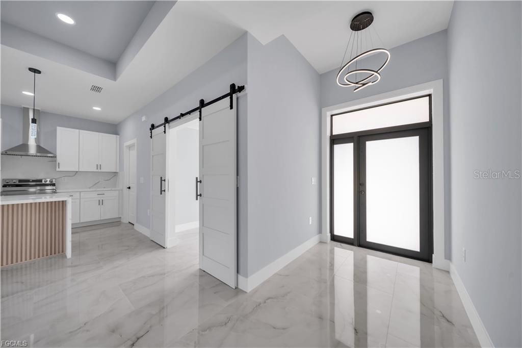 For Sale: $376,000 (3 beds, 2 baths, 1629 Square Feet)