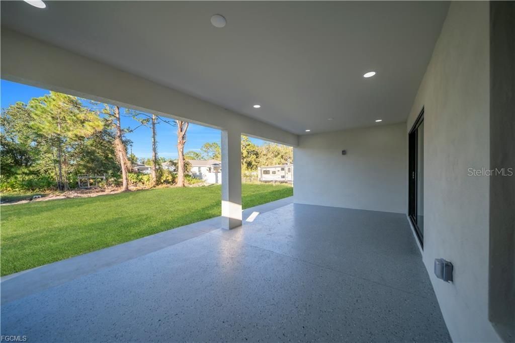 For Sale: $376,000 (3 beds, 2 baths, 1629 Square Feet)