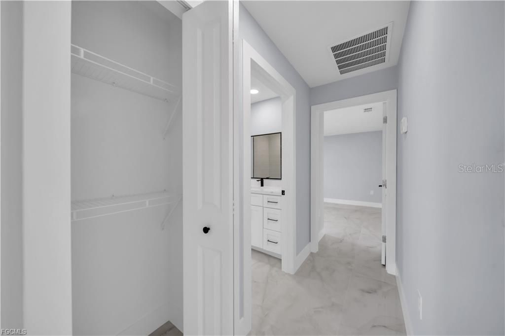 For Sale: $376,000 (3 beds, 2 baths, 1629 Square Feet)