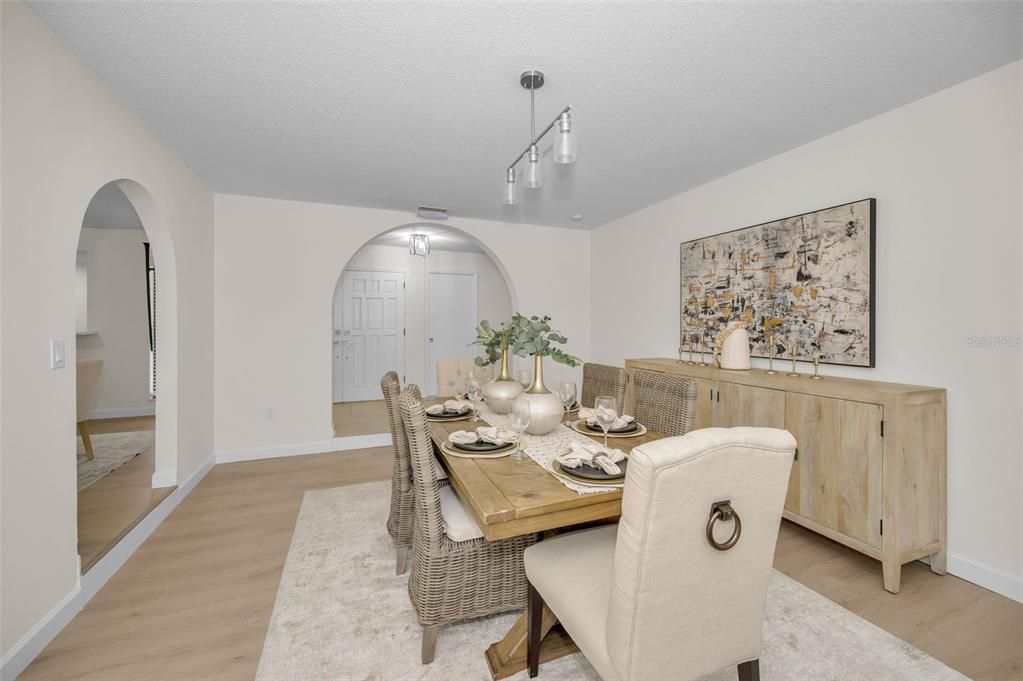 For Sale: $599,900 (3 beds, 3 baths, 2244 Square Feet)