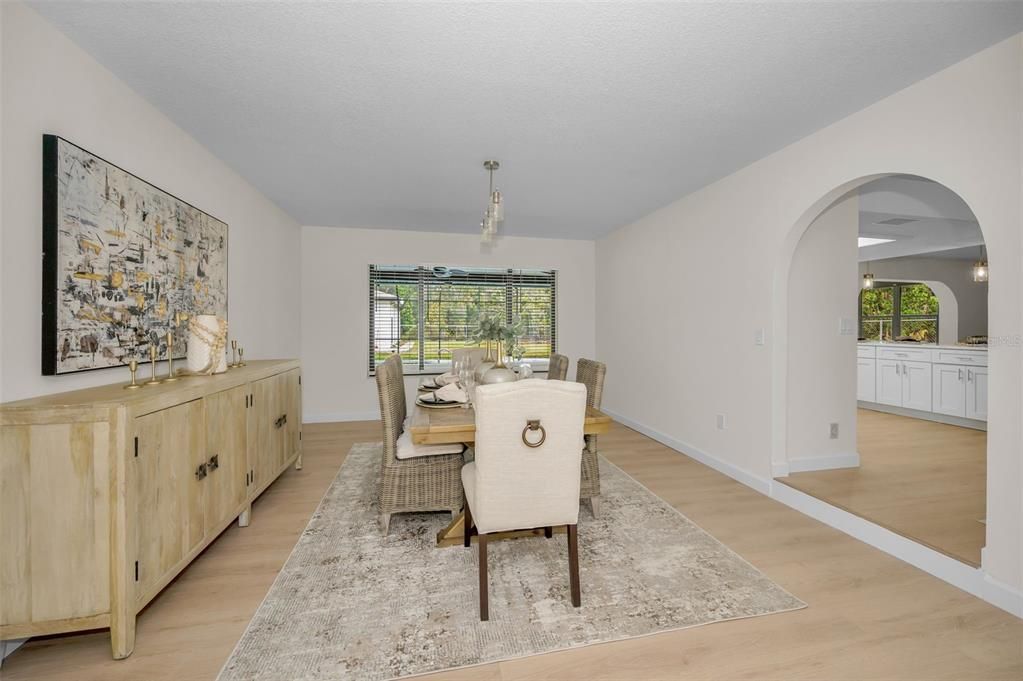 For Sale: $599,900 (3 beds, 3 baths, 2244 Square Feet)