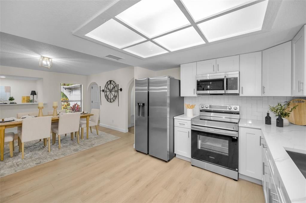 For Sale: $599,900 (3 beds, 3 baths, 2244 Square Feet)