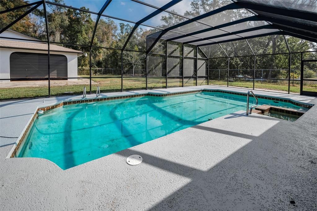 For Sale: $599,900 (3 beds, 3 baths, 2244 Square Feet)