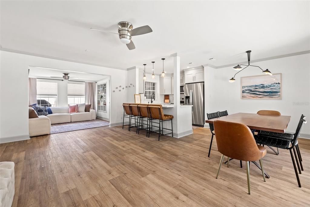 For Rent: $3,000 (2 beds, 1 baths, 1200 Square Feet)