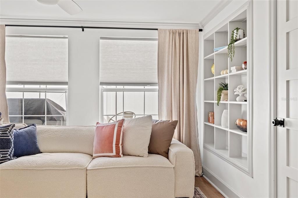 For Rent: $3,000 (2 beds, 1 baths, 1200 Square Feet)