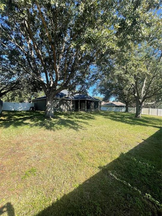 For Sale: $379,400 (4 beds, 2 baths, 1880 Square Feet)