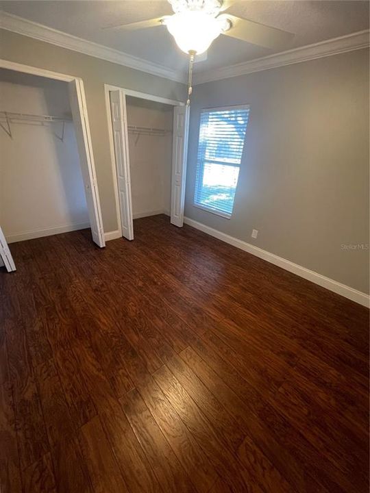 For Sale: $379,400 (4 beds, 2 baths, 1880 Square Feet)