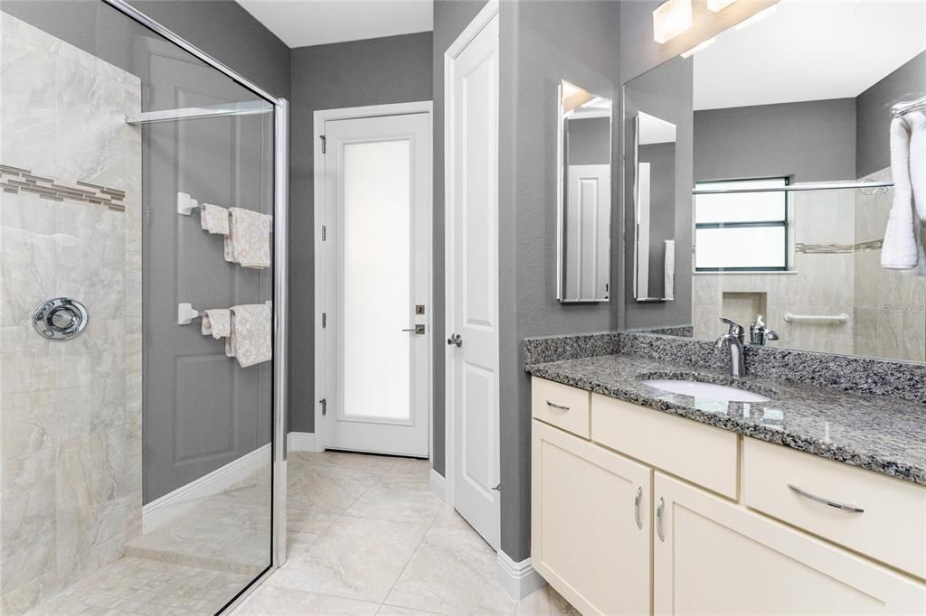 En Venta: $710,000 (3 camas, 2 baños, 2322 Pies cuadrados)