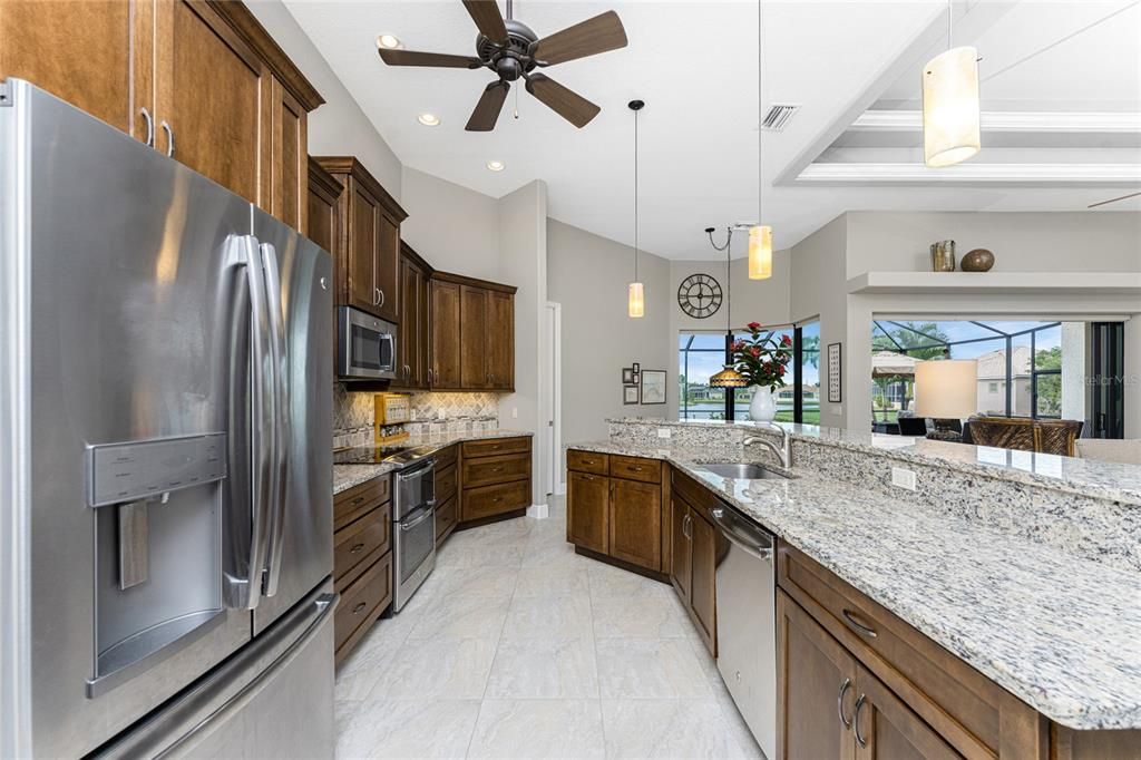 En Venta: $710,000 (3 camas, 2 baños, 2322 Pies cuadrados)