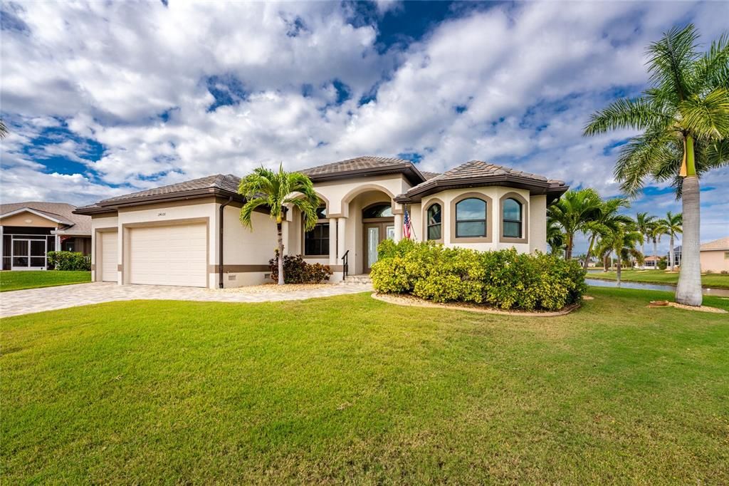 En Venta: $710,000 (3 camas, 2 baños, 2322 Pies cuadrados)