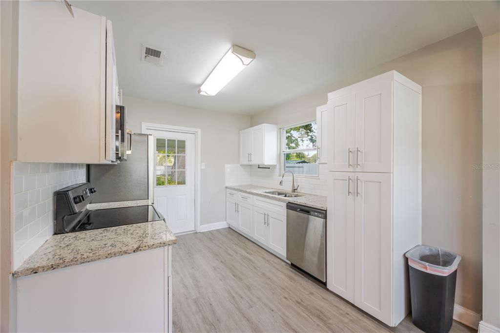 En Venta: $239,900 (2 camas, 1 baños, 952 Pies cuadrados)