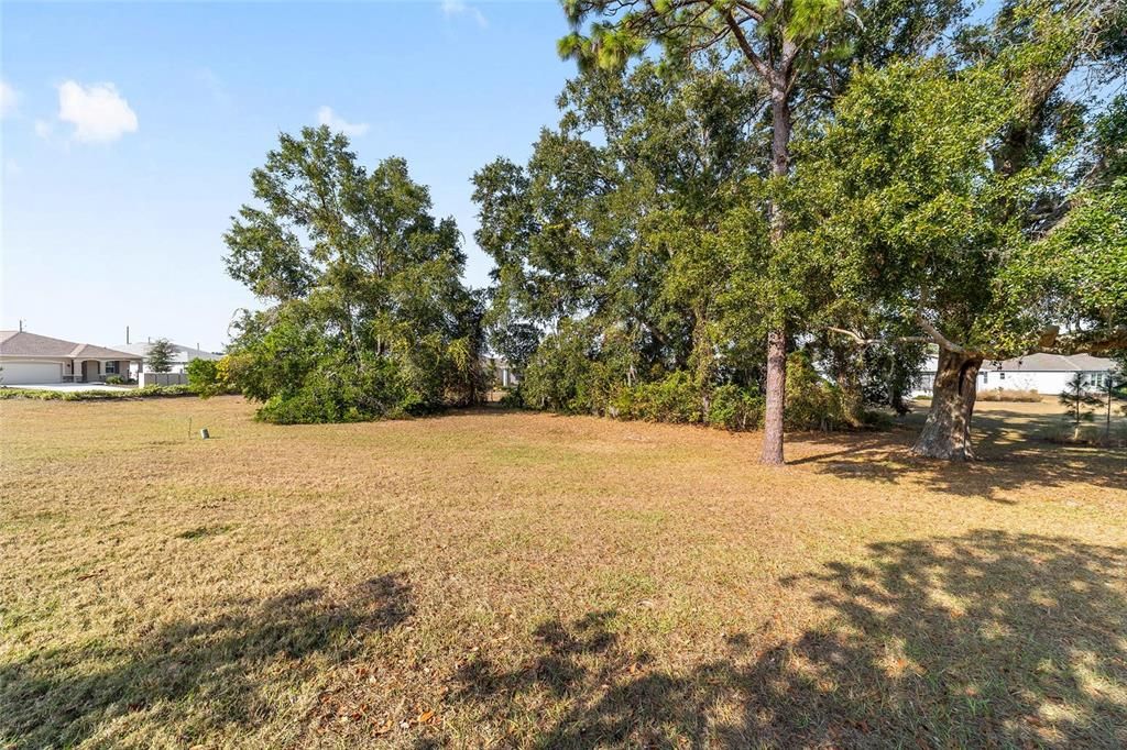 For Sale: $179,000 (2 beds, 2 baths, 1215 Square Feet)