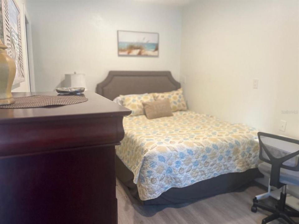 For Rent: $1,500 (1 beds, 1 baths, 2014 Square Feet)