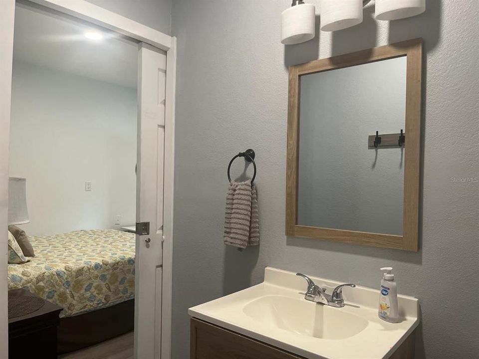 For Rent: $1,500 (1 beds, 1 baths, 2014 Square Feet)