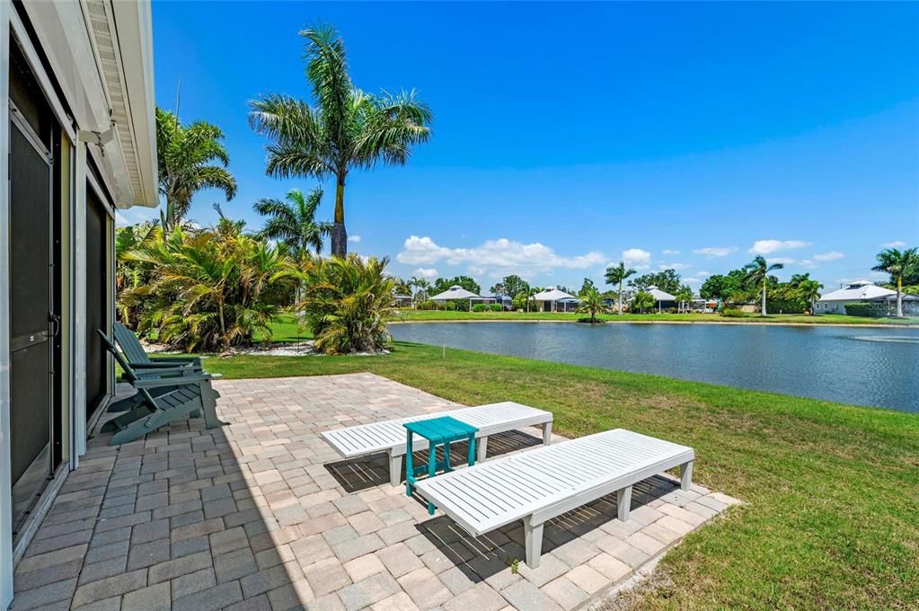 For Sale: $360,000 (1 beds, 1 baths, 300 Square Feet)