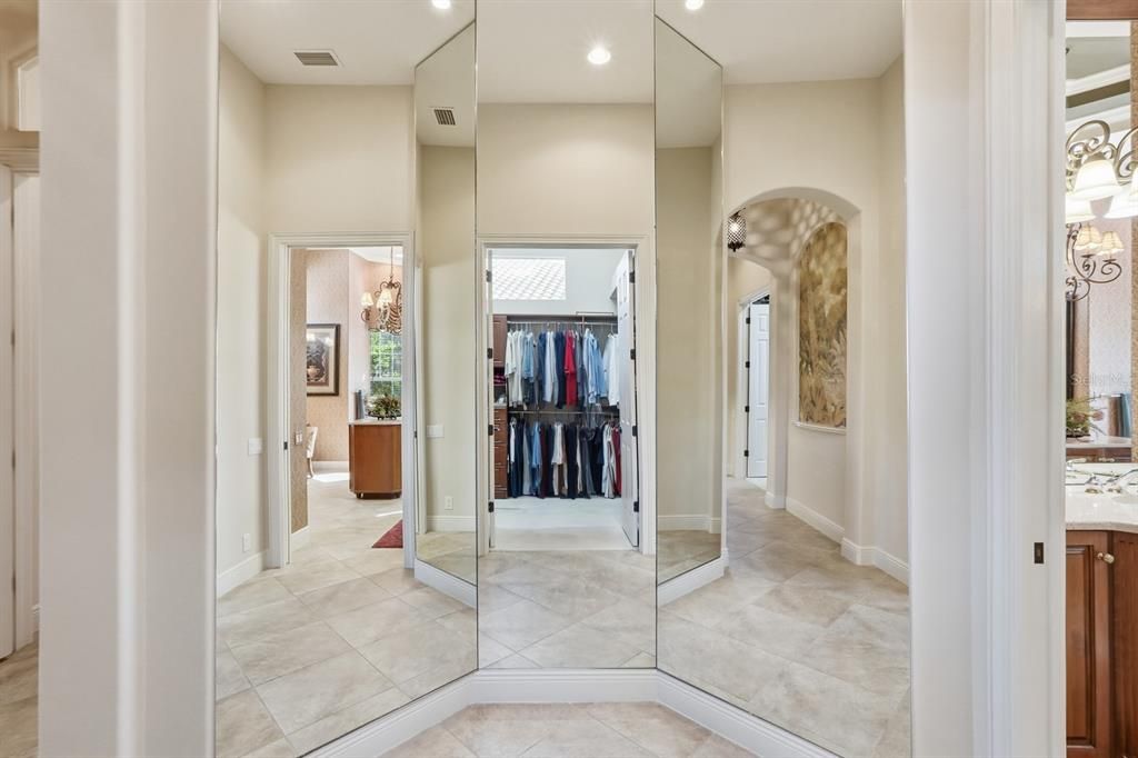 待售: $2,150,000 (3 贝兹, 4 浴室, 4012 平方英尺)