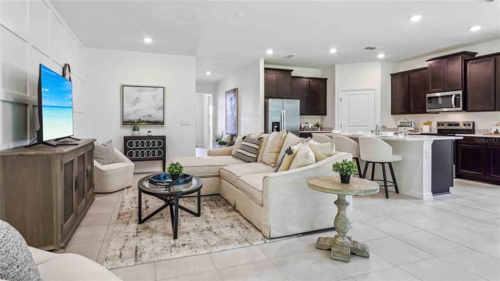 For Sale: $347,990 (4 beds, 2 baths, 2034 Square Feet)