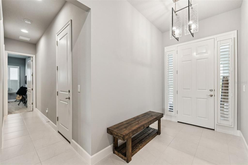 待售: $649,000 (4 贝兹, 3 浴室, 2396 平方英尺)