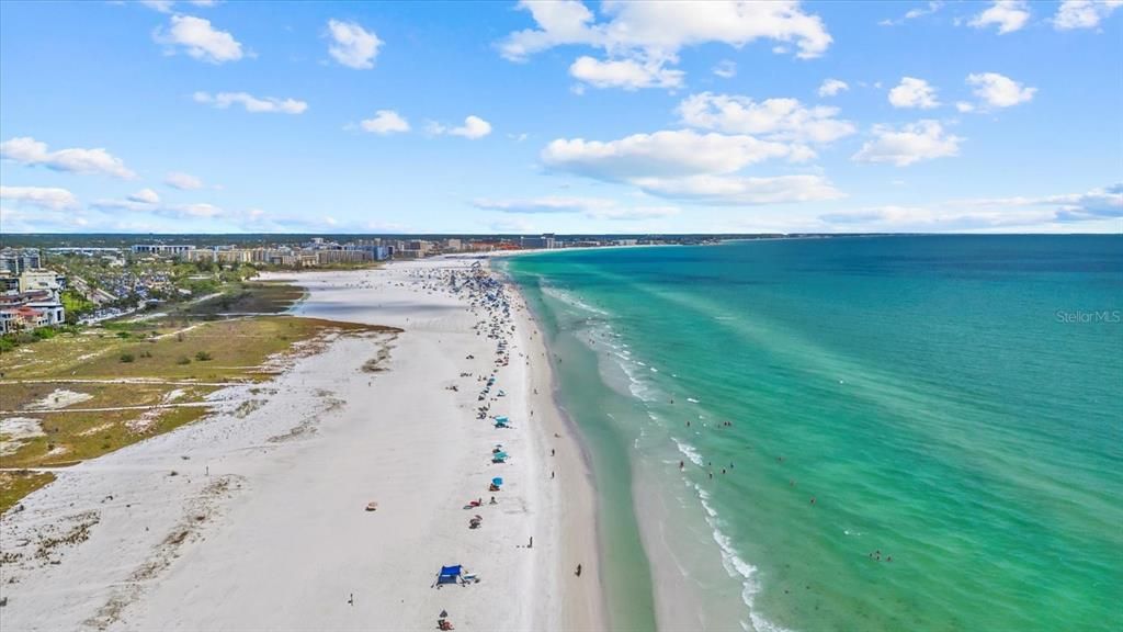 En Venta: $3,550,000 (0.34 acres)