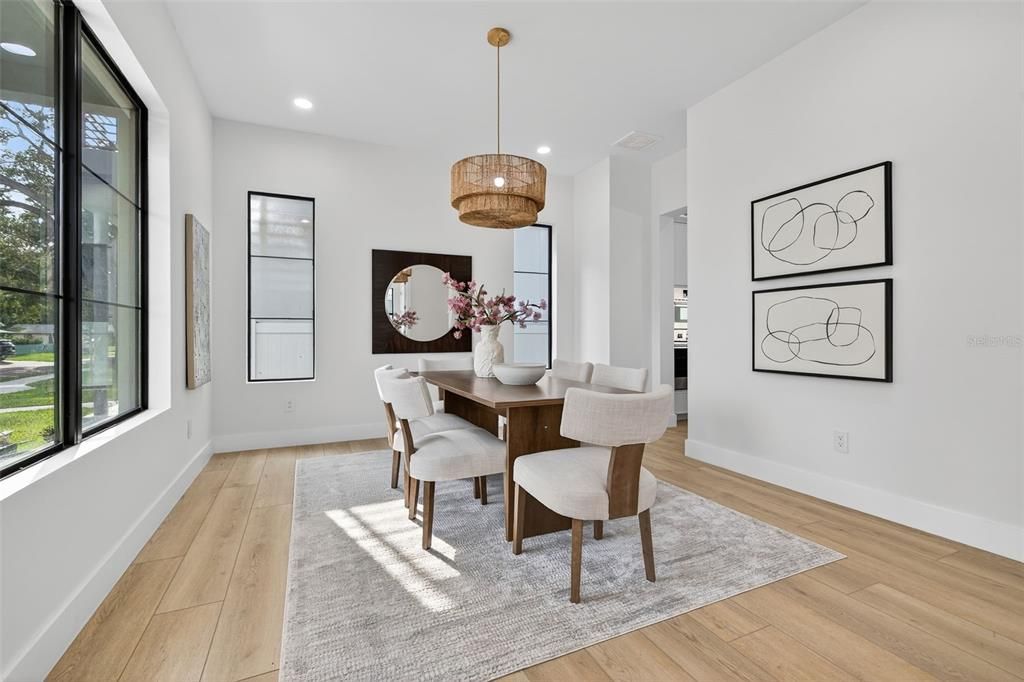 For Sale: $1,250,000 (4 beds, 4 baths, 3219 Square Feet)