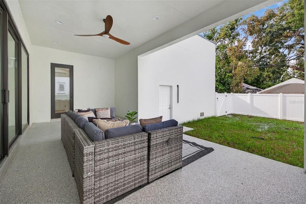 For Sale: $1,250,000 (4 beds, 4 baths, 3219 Square Feet)