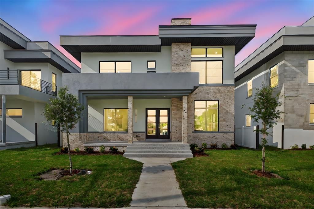 For Sale: $1,250,000 (4 beds, 4 baths, 3219 Square Feet)