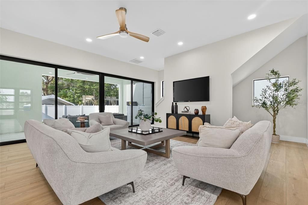 For Sale: $1,250,000 (4 beds, 4 baths, 3219 Square Feet)