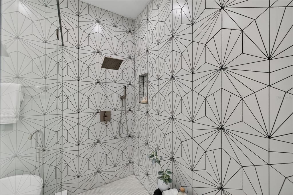 For Sale: $1,250,000 (4 beds, 4 baths, 3219 Square Feet)