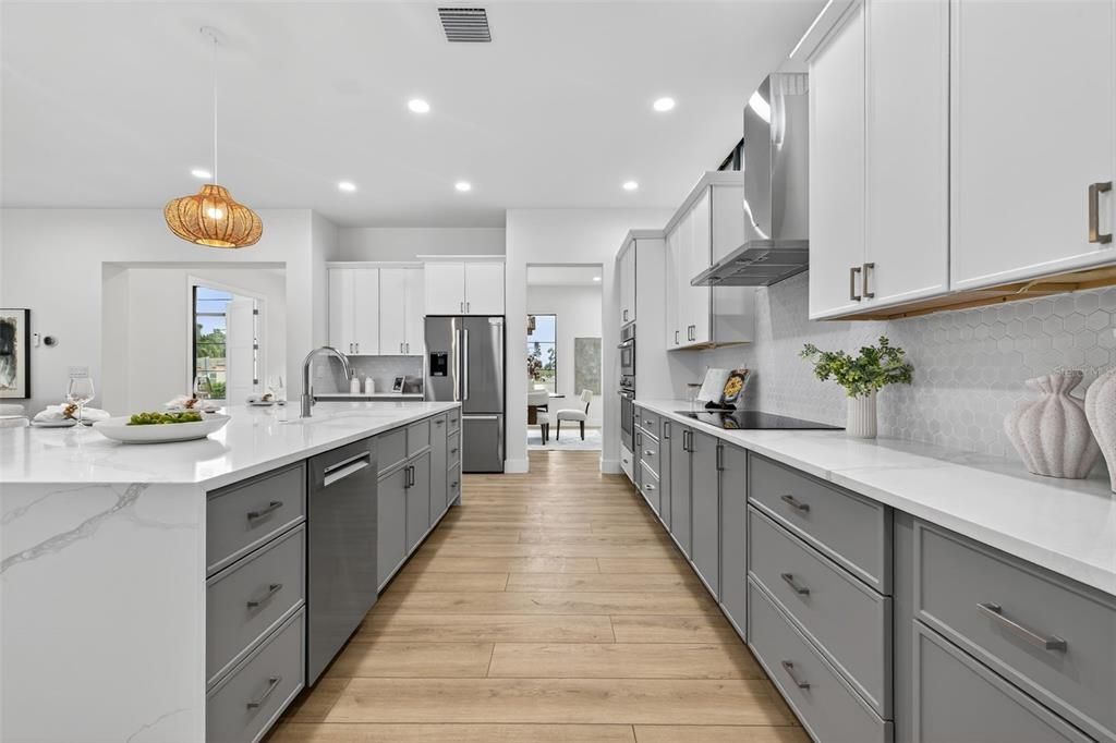 For Sale: $1,250,000 (4 beds, 4 baths, 3219 Square Feet)