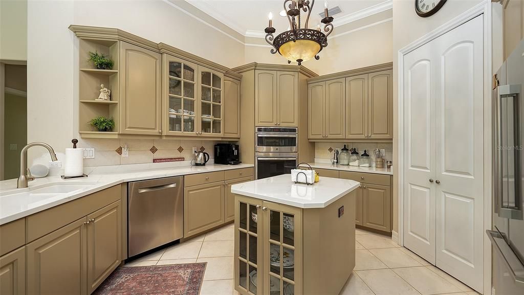 待售: $1,795,000 (4 贝兹, 3 浴室, 3713 平方英尺)