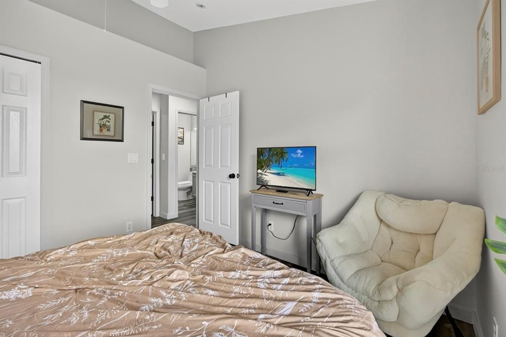 待售: $475,000 (3 贝兹, 2 浴室, 1610 平方英尺)