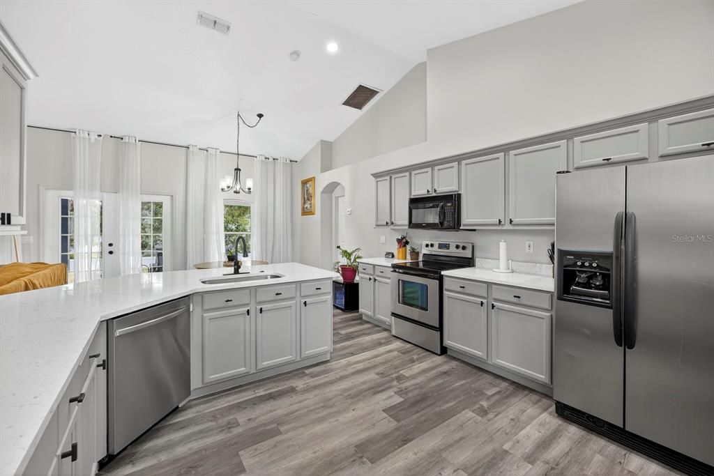 待售: $475,000 (3 贝兹, 2 浴室, 1610 平方英尺)