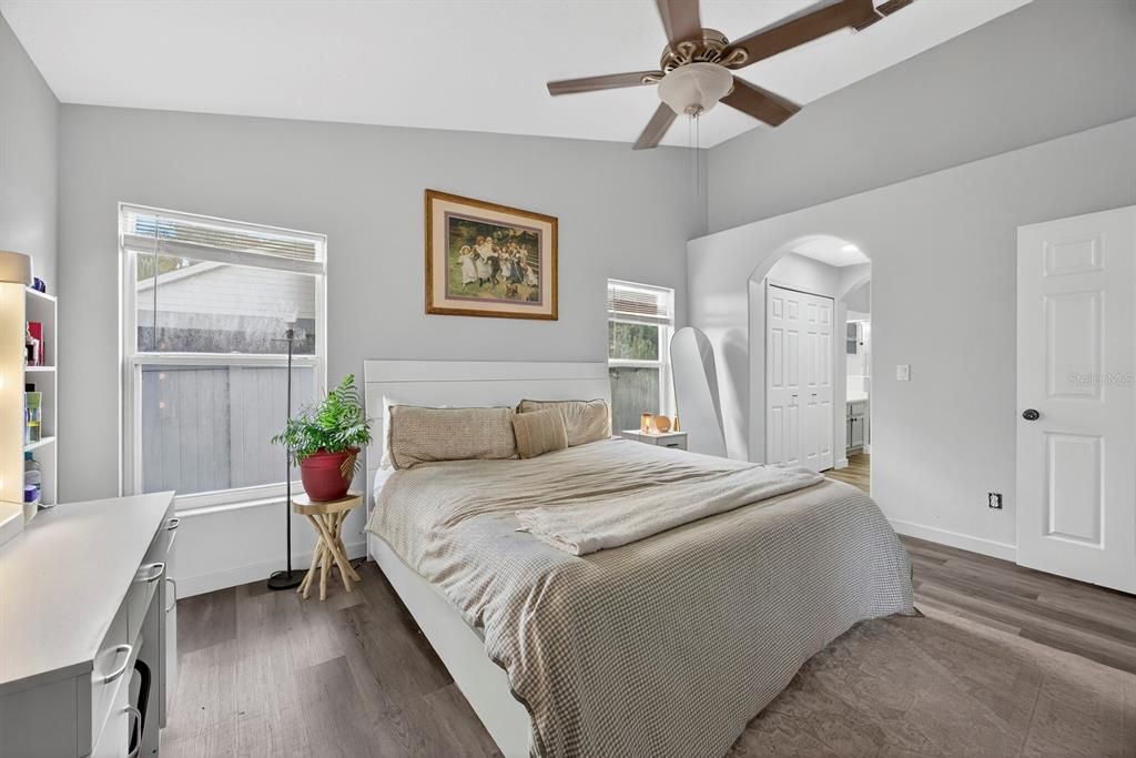 待售: $475,000 (3 贝兹, 2 浴室, 1610 平方英尺)