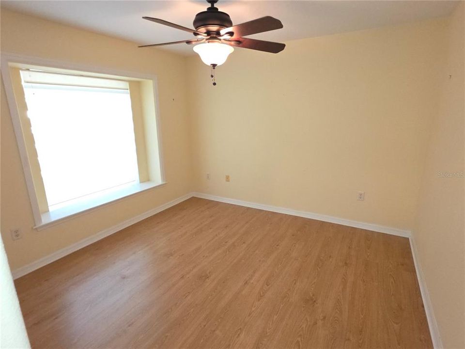 待售: $424,900 (4 贝兹, 3 浴室, 2498 平方英尺)