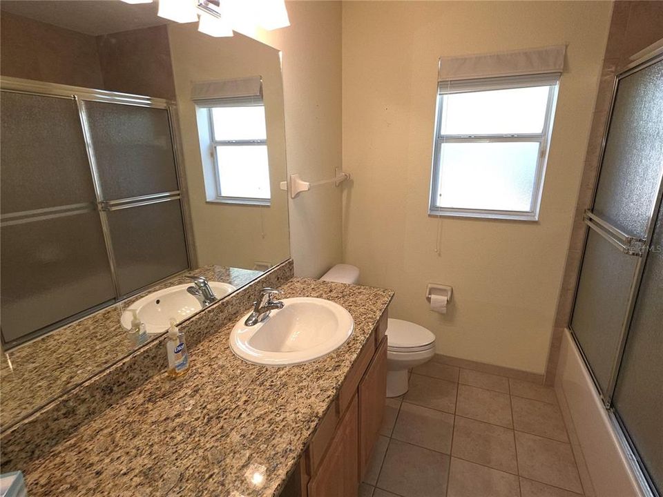 待售: $424,900 (4 贝兹, 3 浴室, 2498 平方英尺)