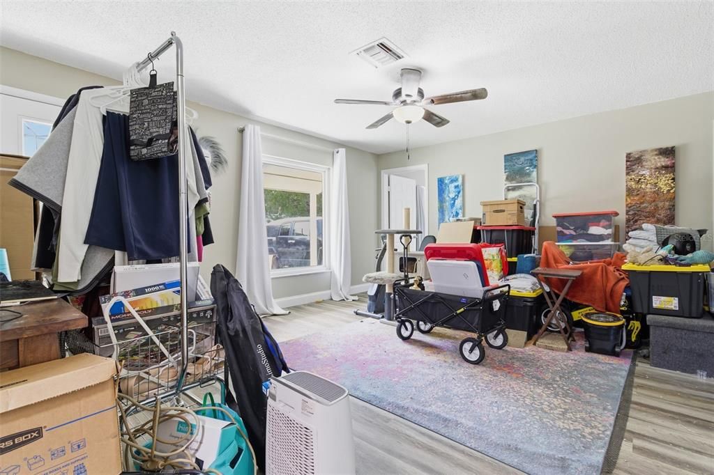 待售: $189,900 (3 贝兹, 2 浴室, 1464 平方英尺)