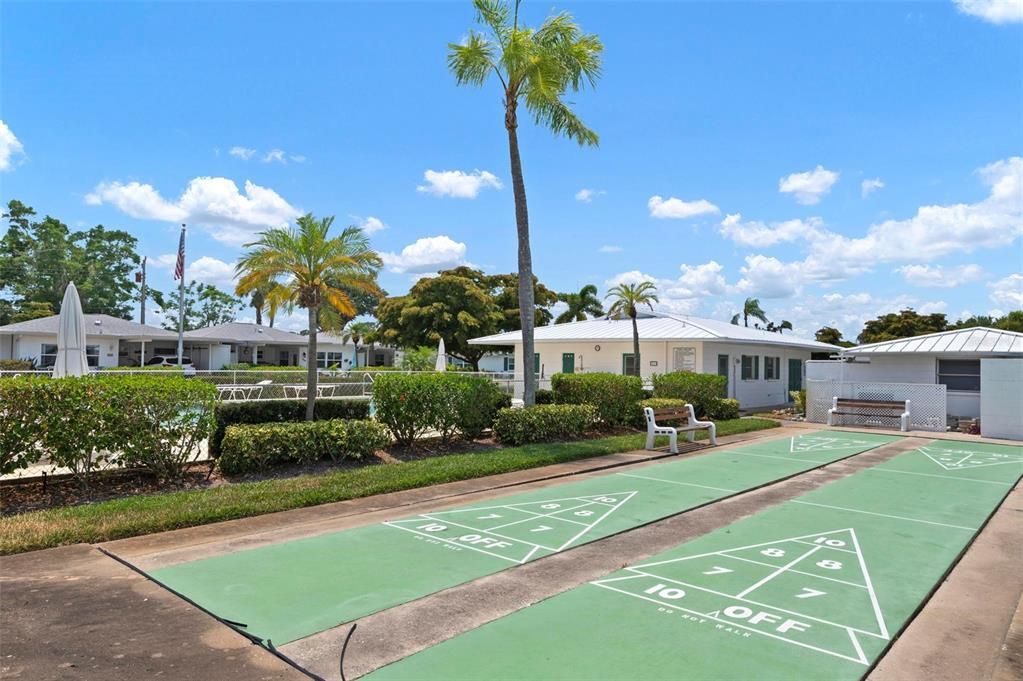 待售: $265,000 (2 贝兹, 1 浴室, 1031 平方英尺)