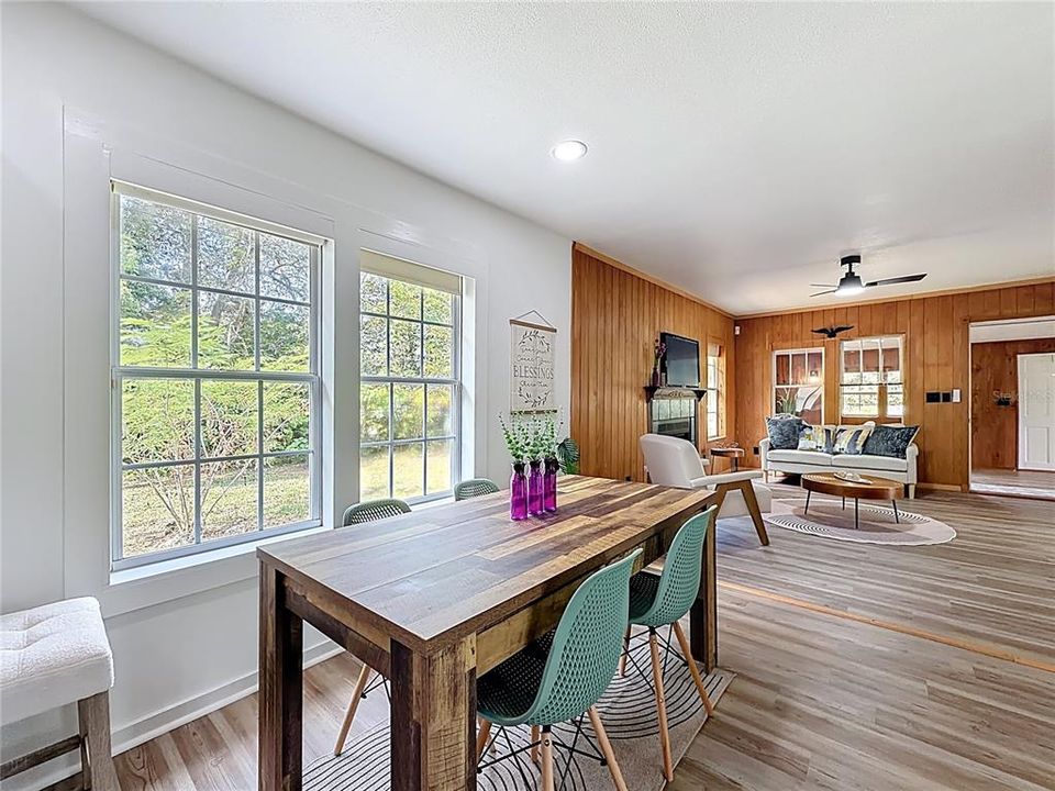 Activo con contrato: $199,900 (3 camas, 2 baños, 1612 Pies cuadrados)