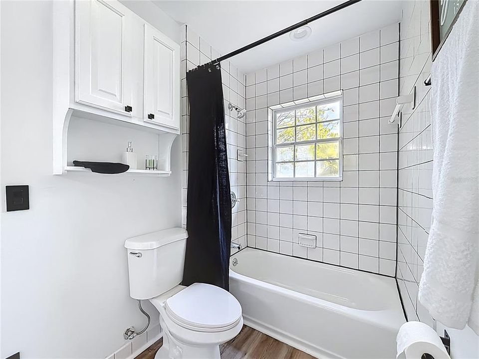 Activo con contrato: $199,900 (3 camas, 2 baños, 1612 Pies cuadrados)