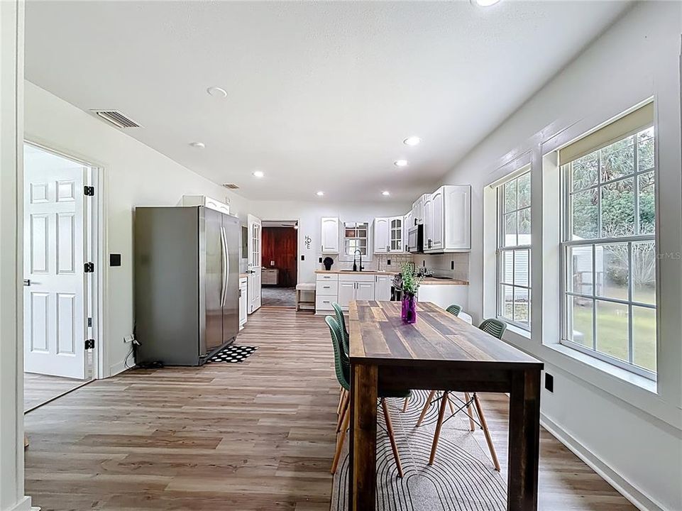 Activo con contrato: $199,900 (3 camas, 2 baños, 1612 Pies cuadrados)