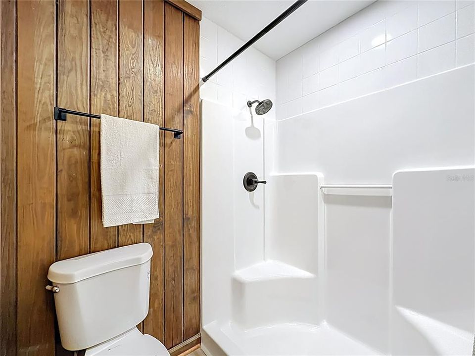 Activo con contrato: $199,900 (3 camas, 2 baños, 1612 Pies cuadrados)