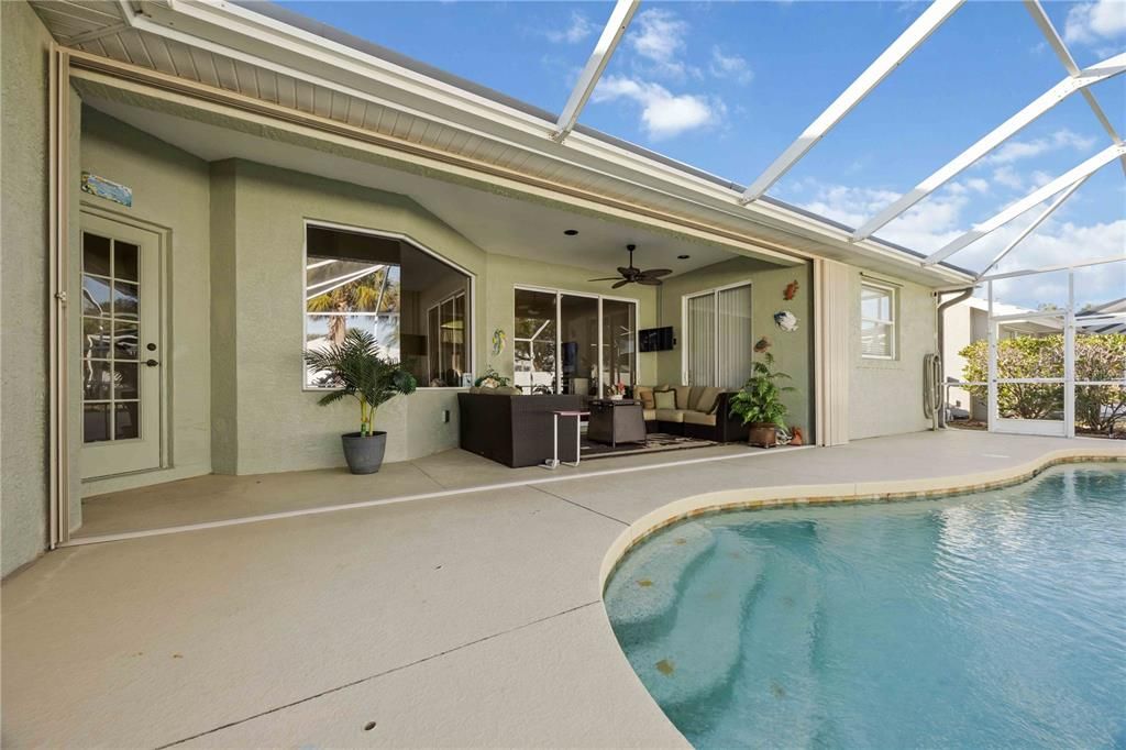 En Venta: $544,900 (3 camas, 2 baños, 2298 Pies cuadrados)