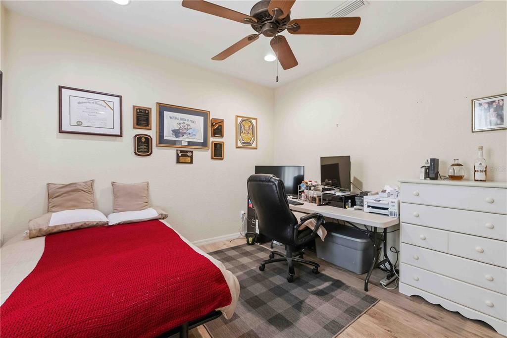 En Venta: $544,900 (3 camas, 2 baños, 2298 Pies cuadrados)