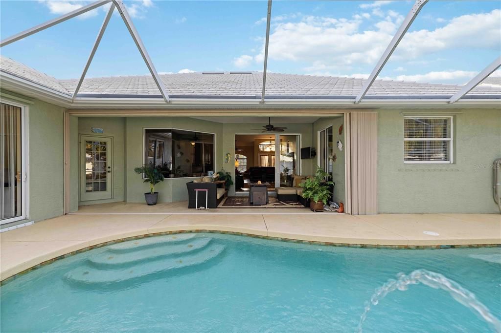 En Venta: $544,900 (3 camas, 2 baños, 2298 Pies cuadrados)