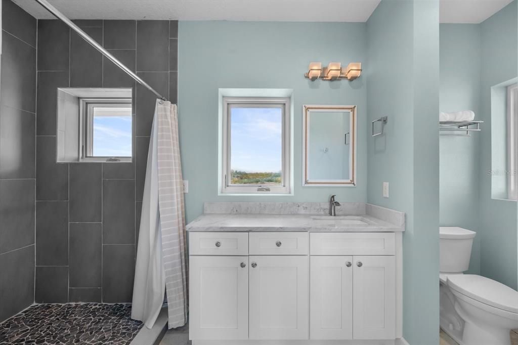 На продажу: $3,499,000 (5 спален, 4 ванн, 7634 Квадратных фут)