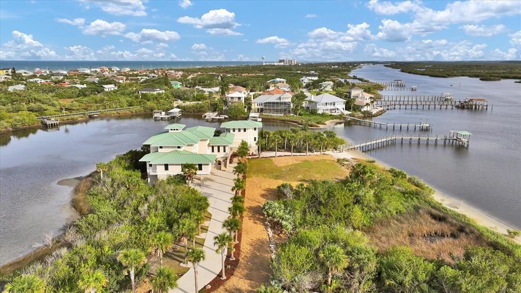 На продажу: $3,499,000 (5 спален, 4 ванн, 7634 Квадратных фут)