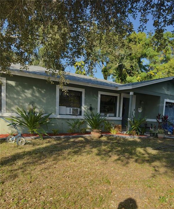 For Sale: $330,000 (3 beds, 2 baths, 1026 Square Feet)