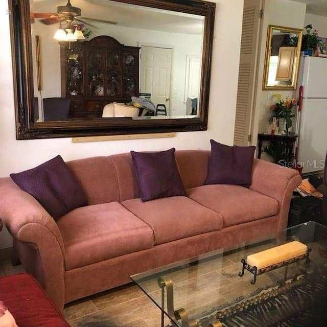 For Sale: $330,000 (3 beds, 2 baths, 1026 Square Feet)