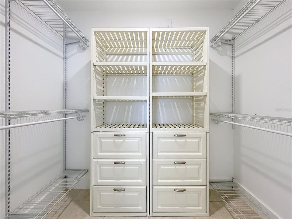 For Rent: $2,200 (3 beds, 2 baths, 1544 Square Feet)